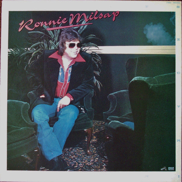Images by Ronnie Milsap
