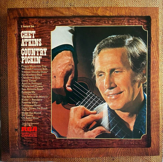 Country Pickin' by Chet Atkins