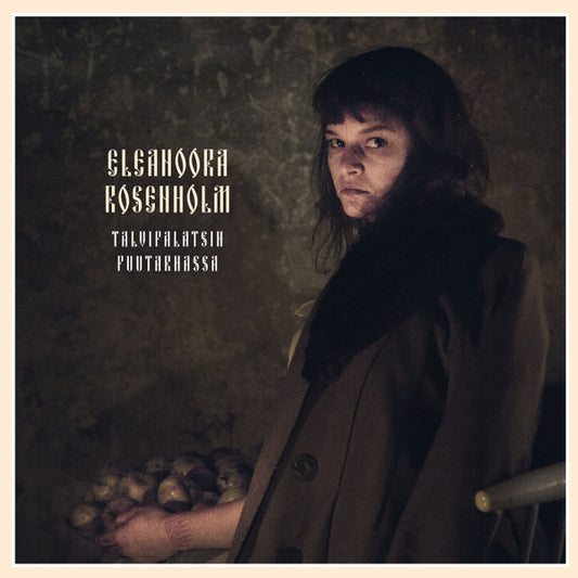 Talvipalatsin Puutarhassa by Eleanoora Rosenholm